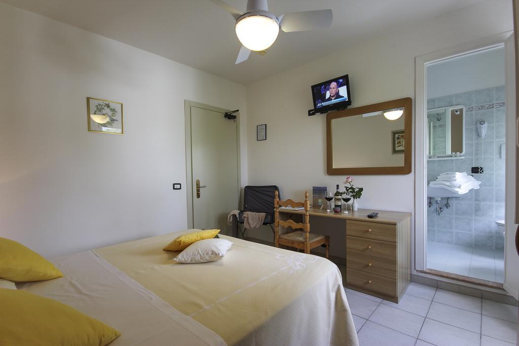 Hotel Miramare Forte dei Marmi Room photo